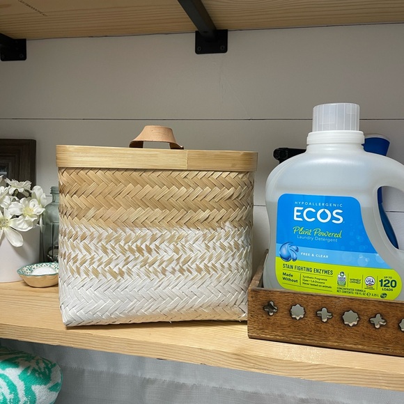 mDesign Woven Ombre Bamboo Hanging Wall Storage Basket - Picture 3 of 3